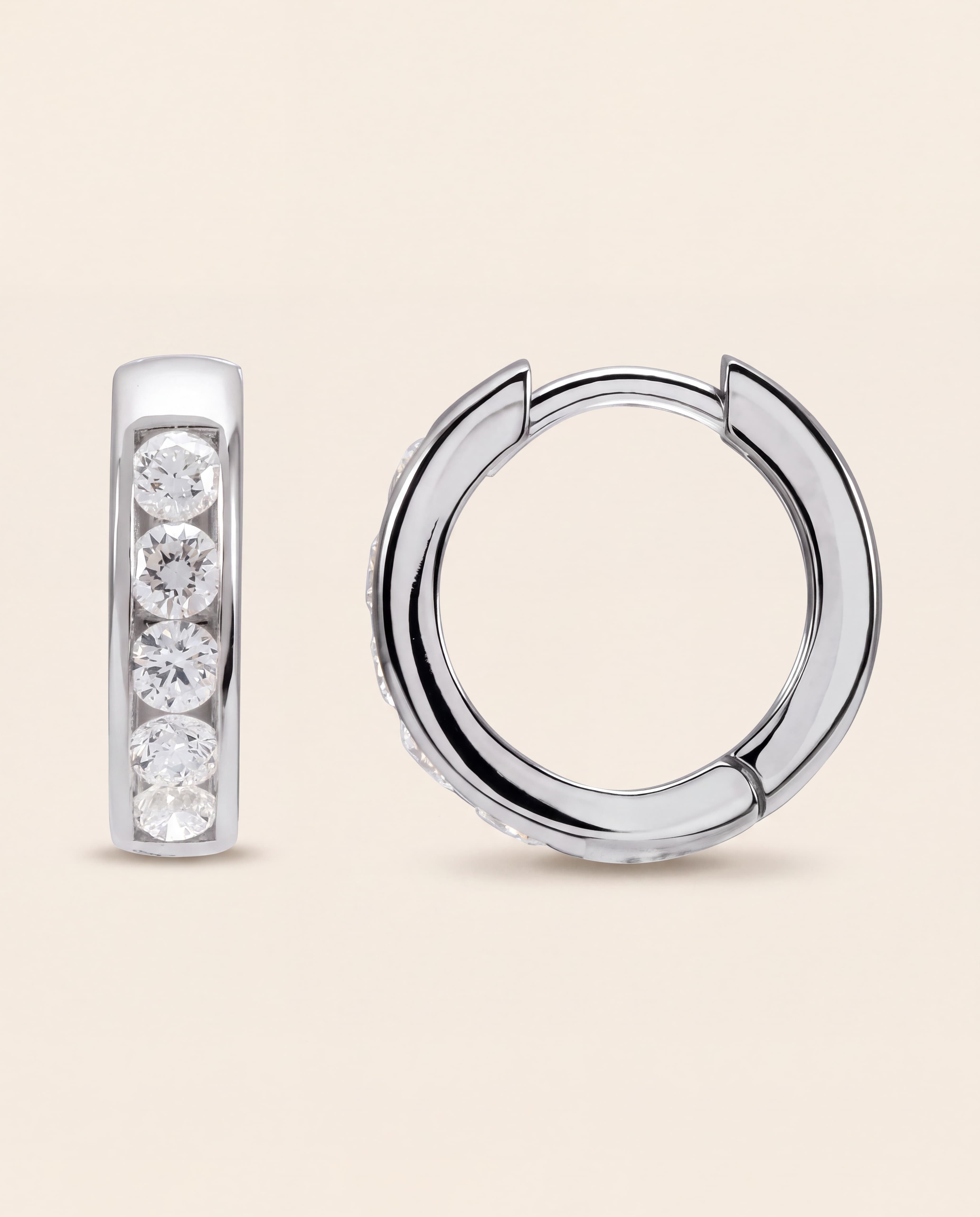 Lab-Grown Diamond Hoop Earrings in white gold