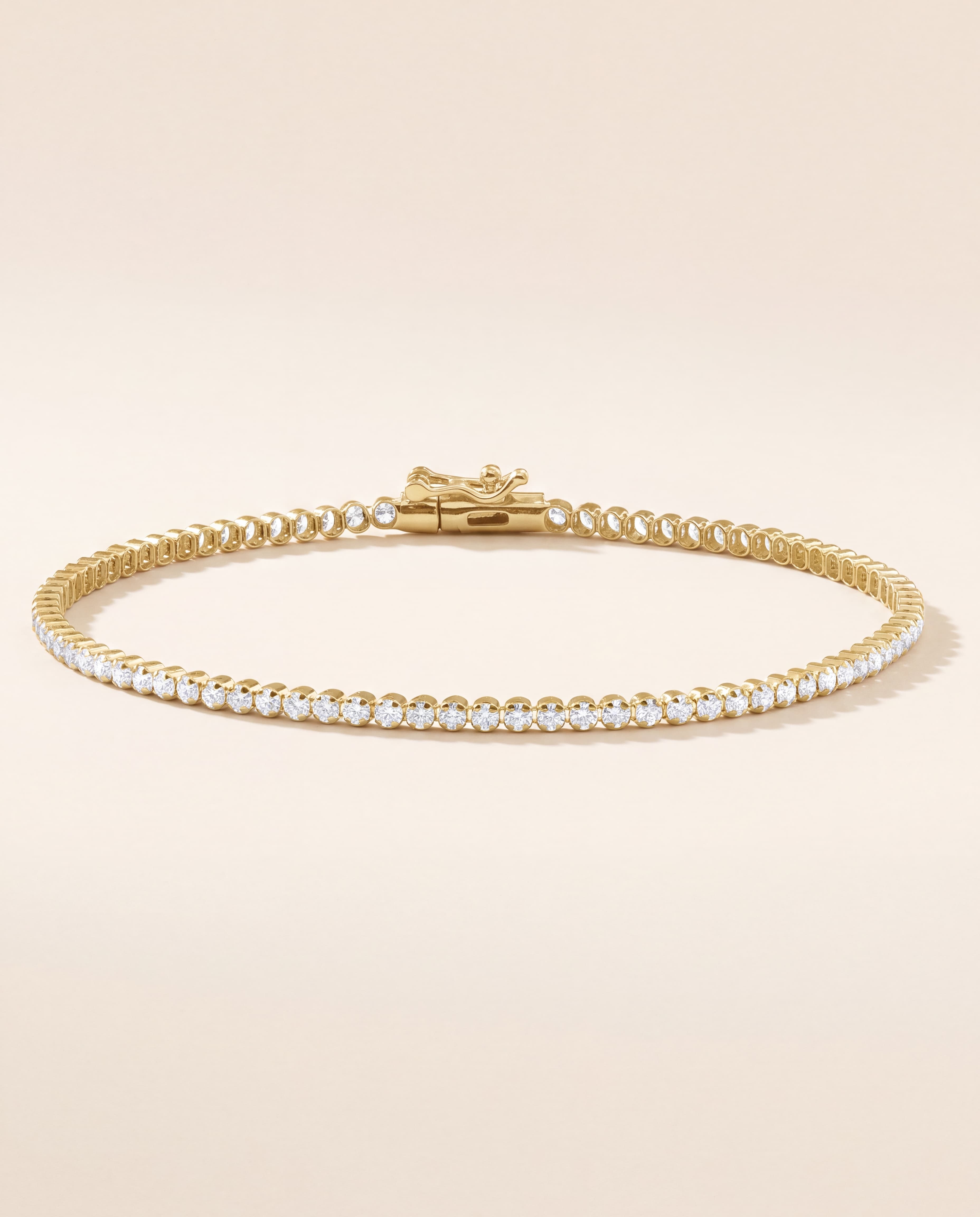 Diamond Lightweight Line Bracelet – 1 5/8 CT. TW, studio photograph